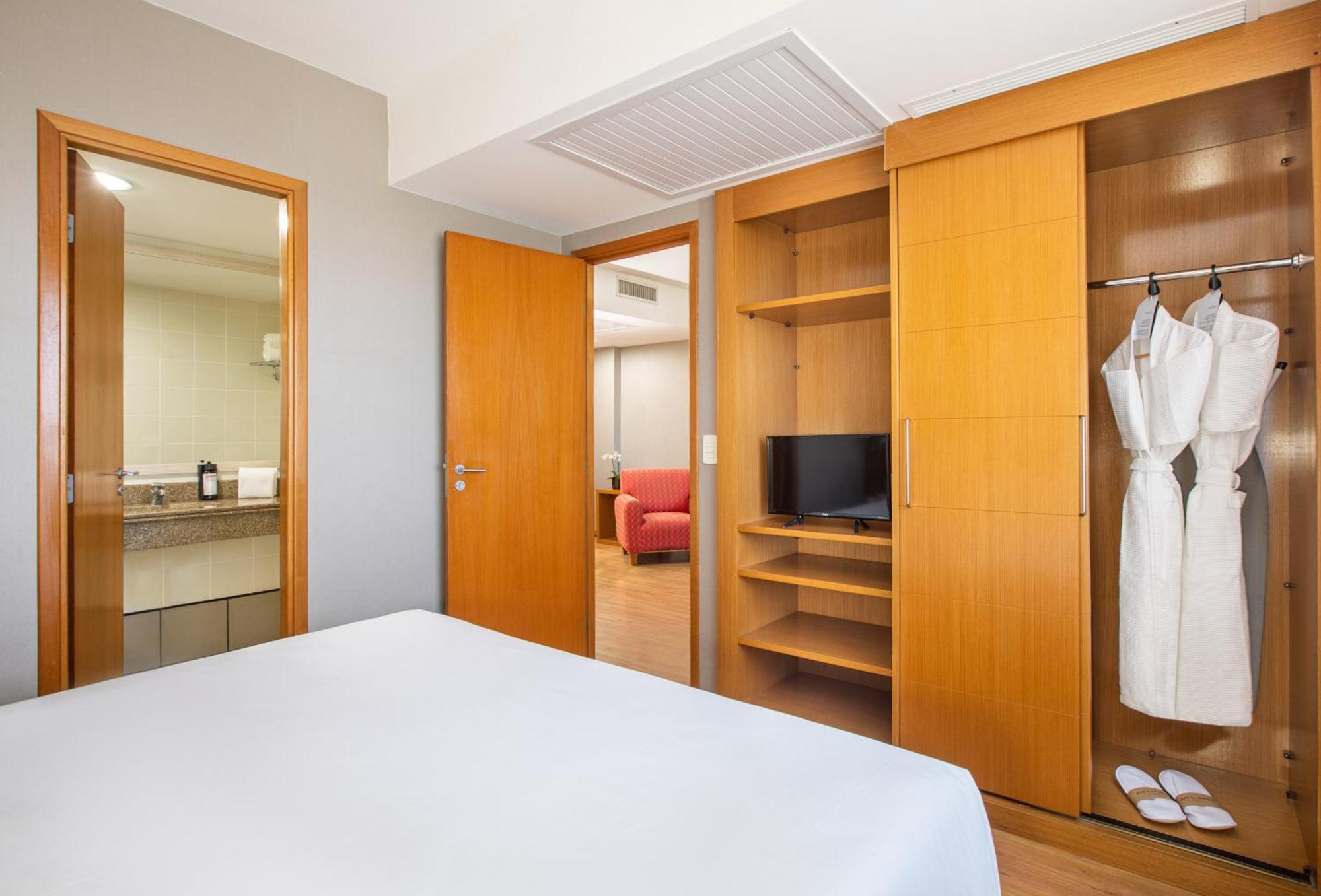 Brasil 21 Suites Affiliated By Melia Бразилия Екстериор снимка